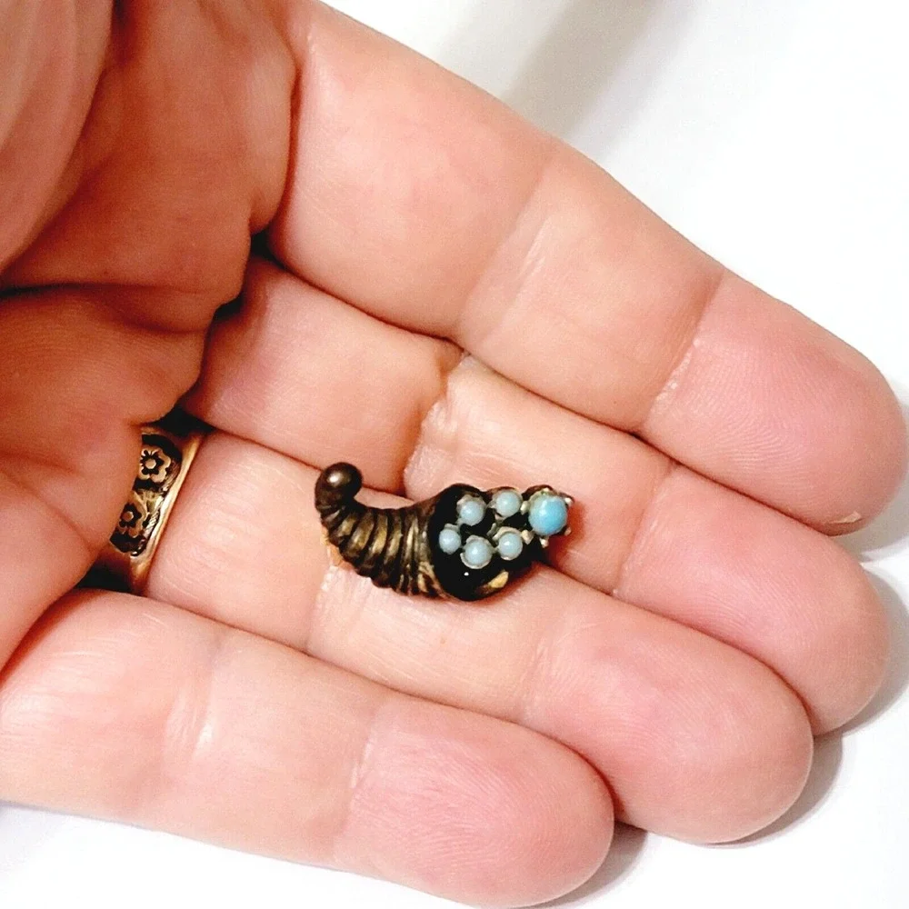 Vintage Gold Turquoise Brooch Pin Cornucopia Horn of Plenty Beaded Small Lucite